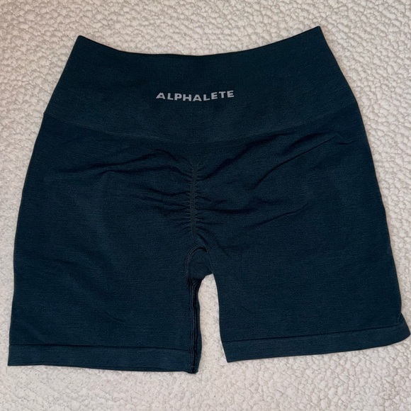 Alphalete Amplify Shorts - Picture 4 of 5